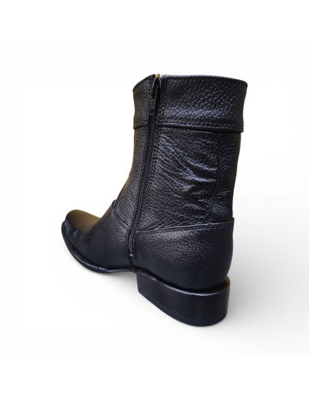 Botin de Caballero Estilo Mateo Horma Dubai Venado color Negro