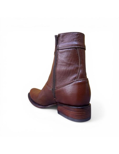 Botin de Caballero Estilo Mateo Horma Dubai Venado color Brandy