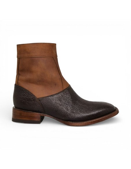 Botin de Caballero Estilo Mateo Horma Bulldog Tiburón Café